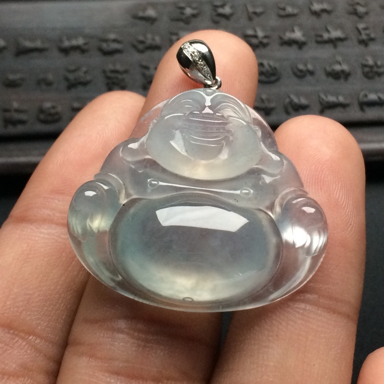 （超值推荐）冰种淡晴水玉佛挂件（金扣）