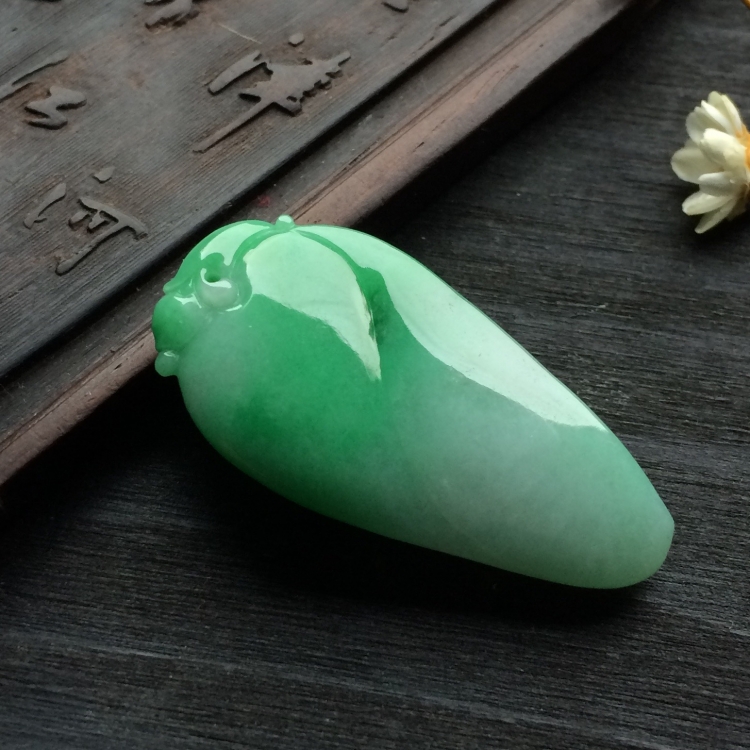 （超值推荐）糯冰种豆色福瓜挂件