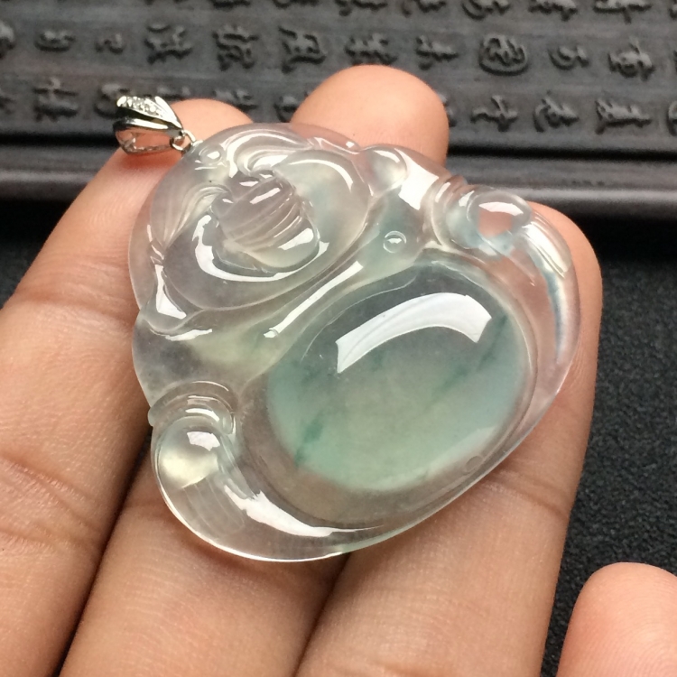 （超值推荐）冰种飘花玉佛挂件（金扣）