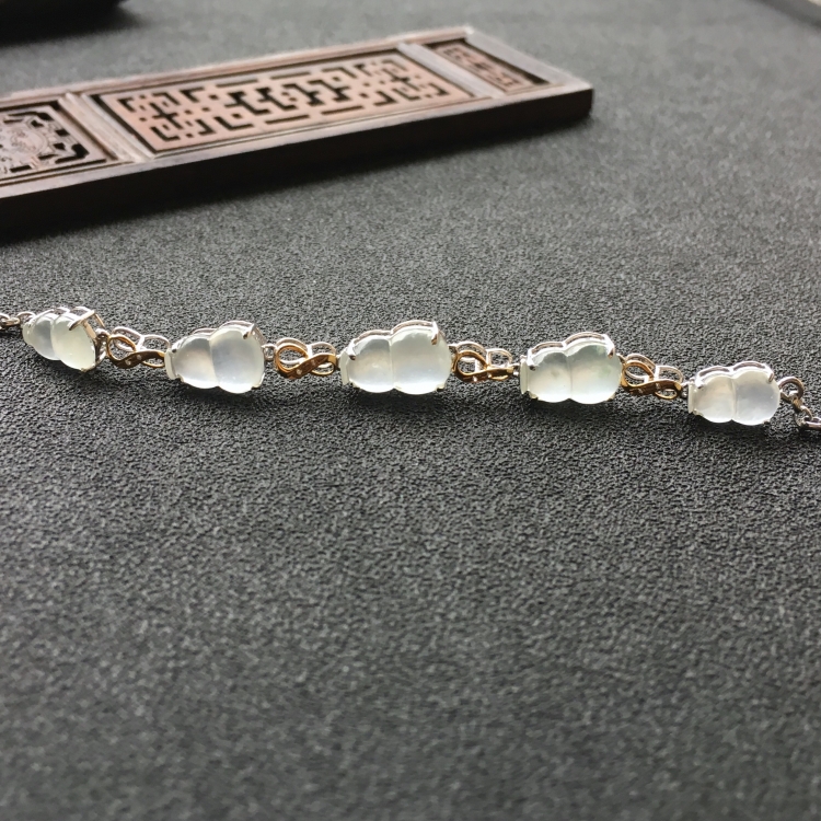 (超值推荐)冰种淡晴水镶18k金葫芦手链