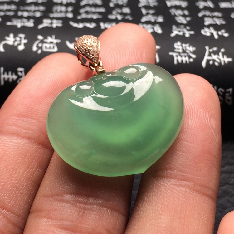 （超值推荐）冰种晴水如意挂件（金扣）