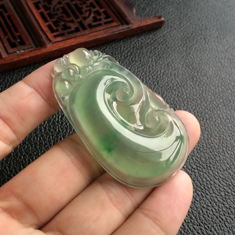 (超值推荐)冰种晴水飘花如意挂件