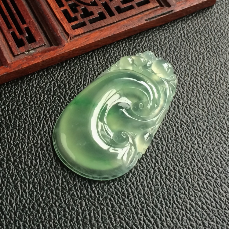 (超值推荐)冰种晴水飘花如意挂件
