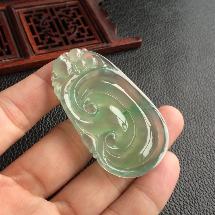 (超值推荐)冰种晴水飘花如意挂件