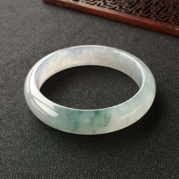 (超值推荐)冰种飘花手镯(56mm)