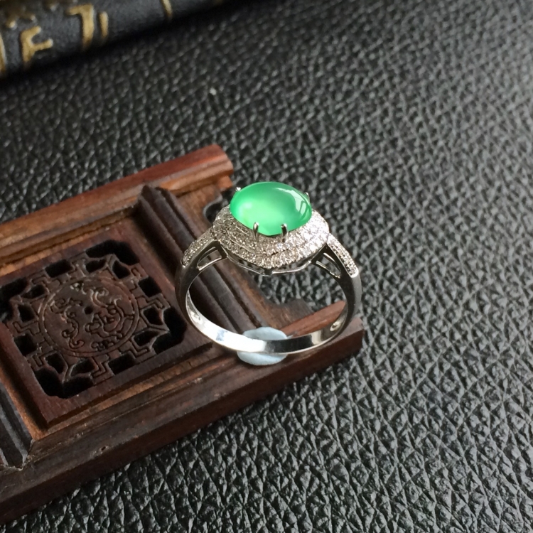 (超值推荐)冰种绿晴水镶白金钻石戒指