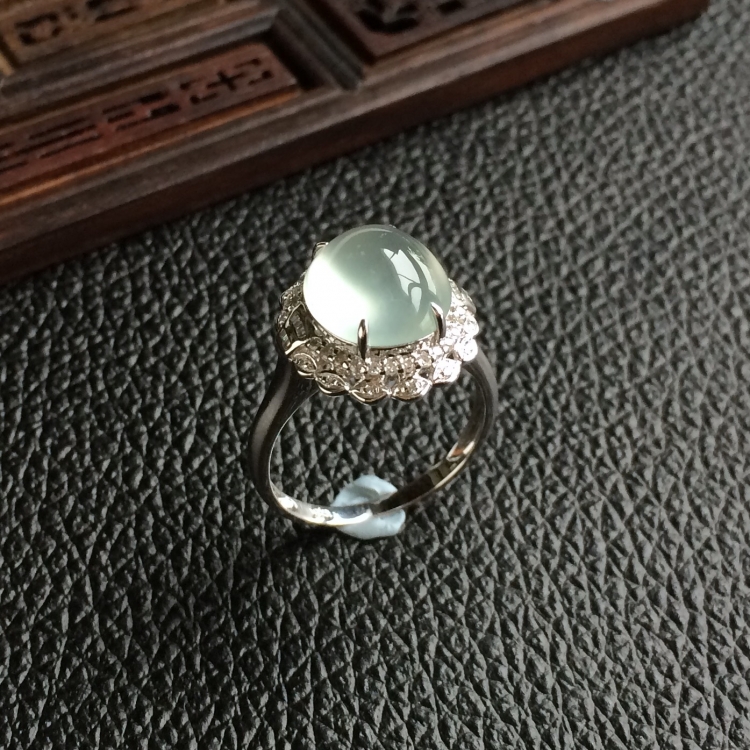 (超值推荐)冰玻种晴水镶白金钻石戒指