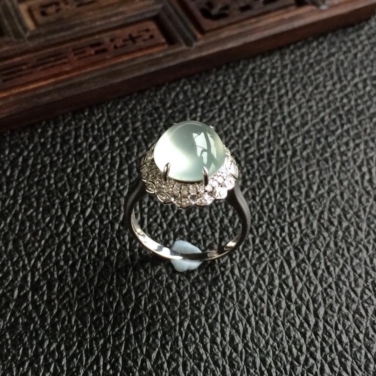 (超值推荐)冰玻种晴水镶白金钻石戒指