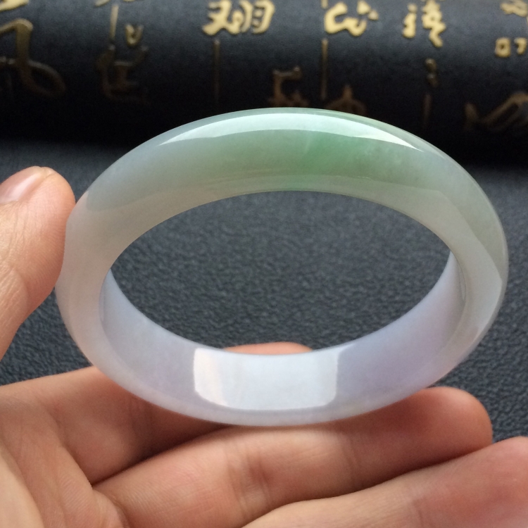 （超值推荐）糯冰种晴水手镯（56mm）