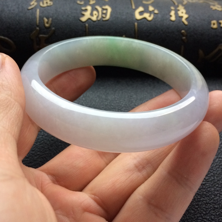 （超值推荐）糯冰种晴水手镯（56mm）