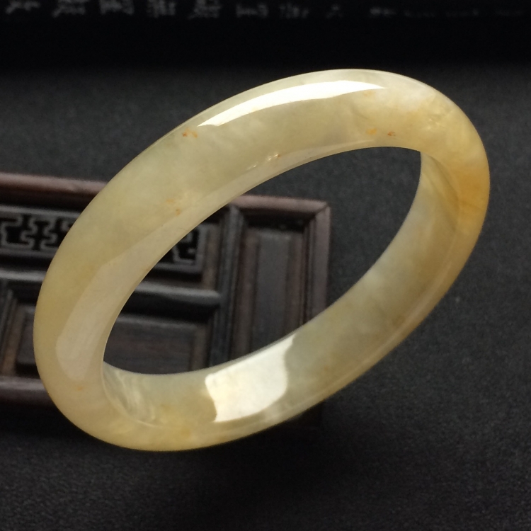 （超值推荐）糯冰种黄翡手镯（54.7mm）