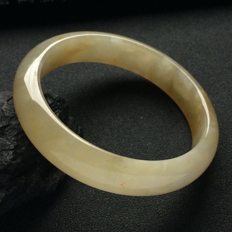 （超值推荐）糯冰种黄翡手镯（54.7mm）