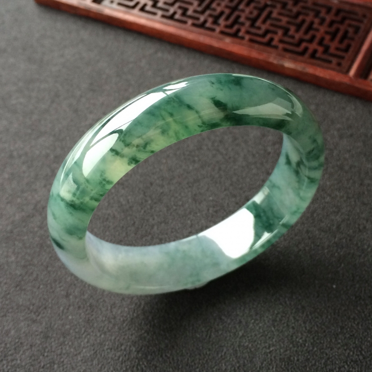 (超值推荐)冰种飘花手镯(57.5mm)