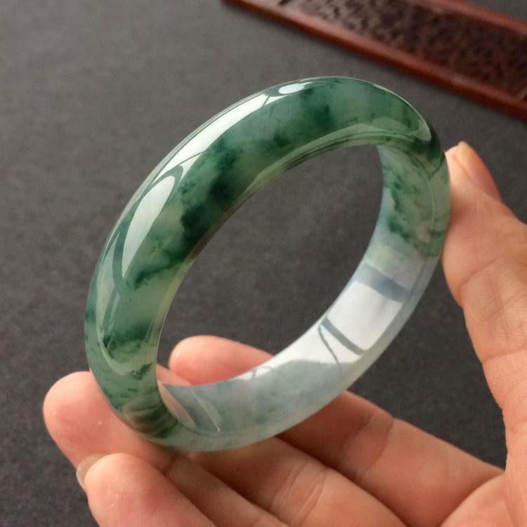 (超值推荐)冰种飘花手镯(57.5mm)