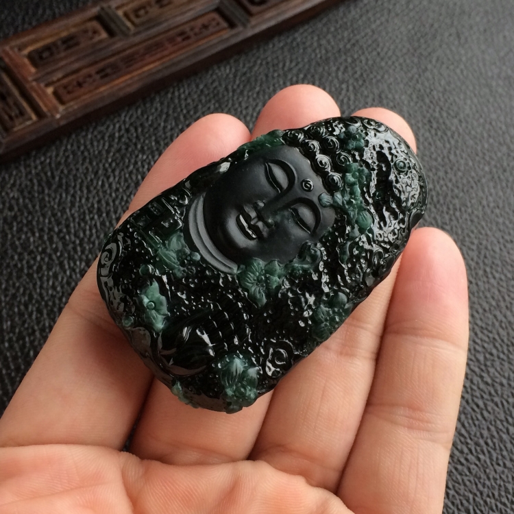 (超值推荐)糯冰种墨翠大日如来挂件