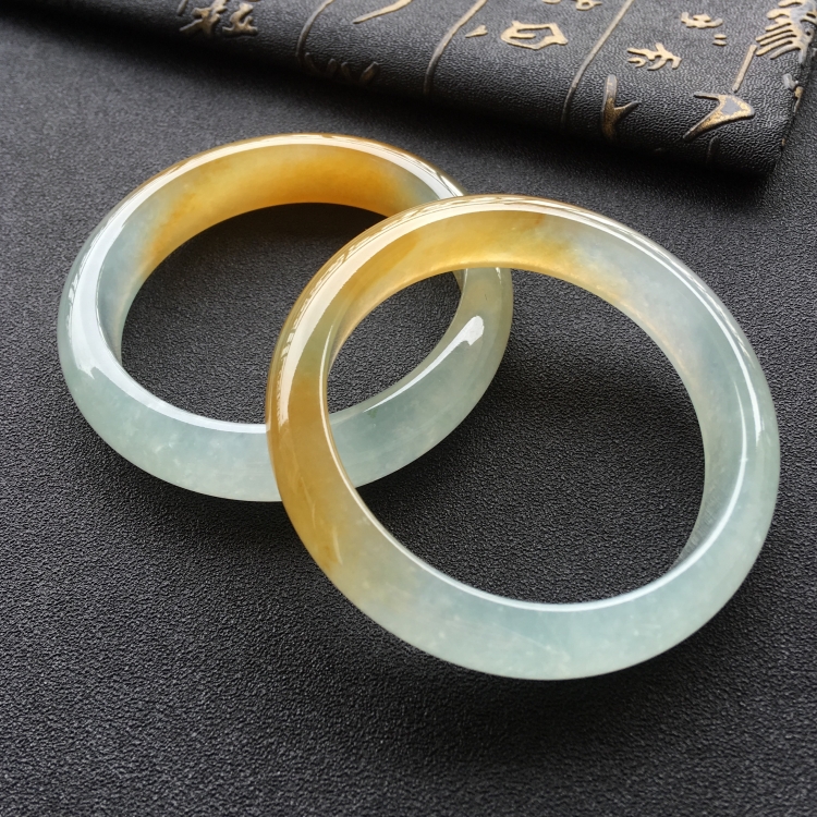 (超值推荐)冰种黄翡手镯一对(55.8mm/56.5mm)