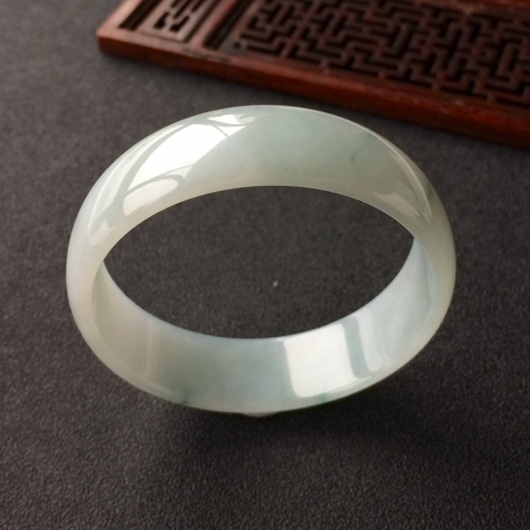 (超值推荐)糯冰种飘花手镯(50.2mm)