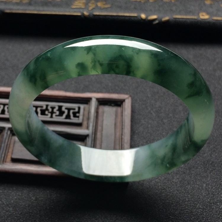 （超值推荐）冰种飘花手镯（58.4mm）
