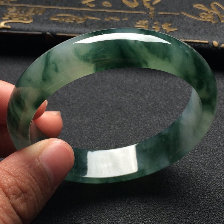 （超值推荐）冰种飘花手镯（58.4mm）