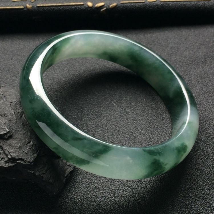 （超值推荐）冰种飘花手镯（58.4mm）