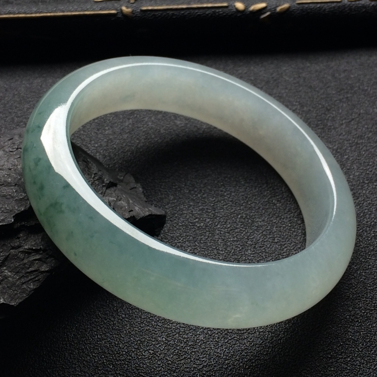 （超值推荐）冰种飘花手镯（54.1mm）
