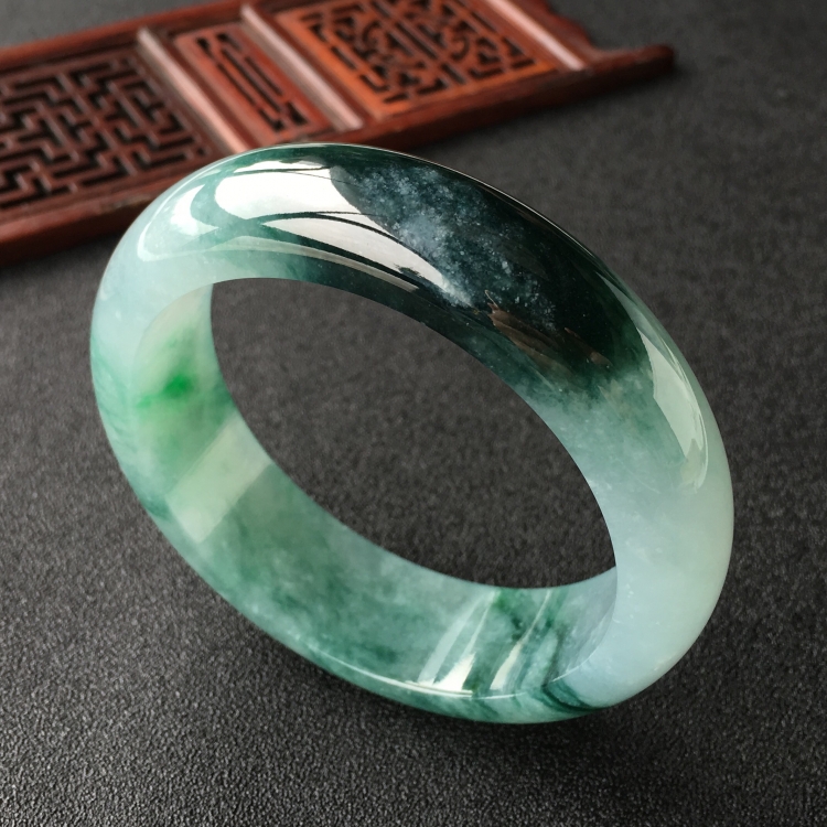 (超值推荐)糯冰种飘花手镯(59mm)