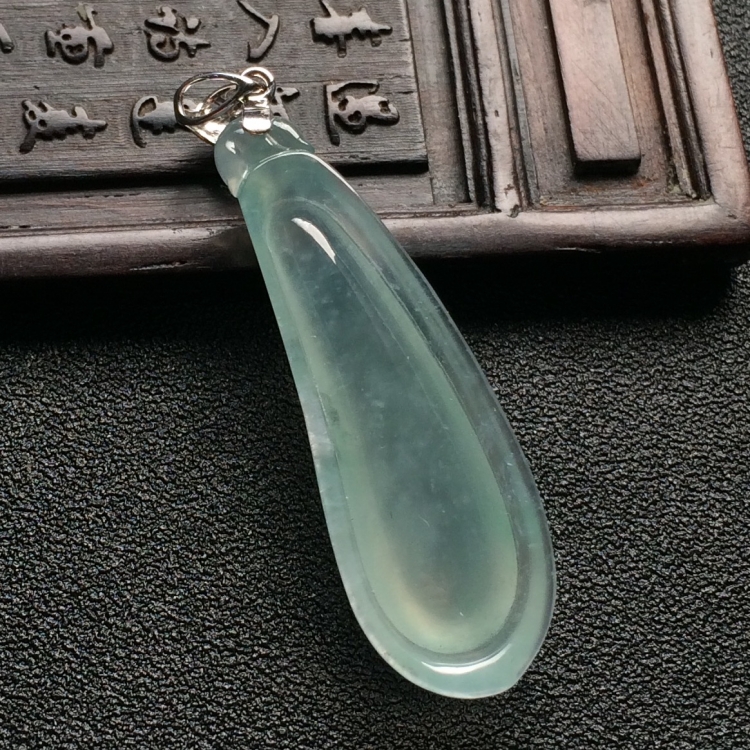 （超值推荐）冰种晴水福瓜挂件（金扣）