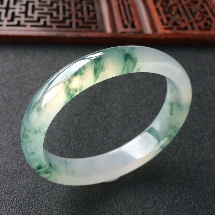 (超值推荐)冰种飘花贵妃镯(50.5mm-45.5mm)