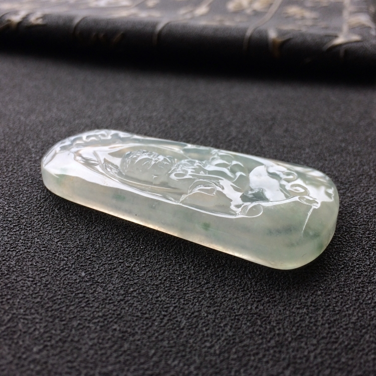(超值推荐)冰种淡晴水略飘花宝宝佛挂件