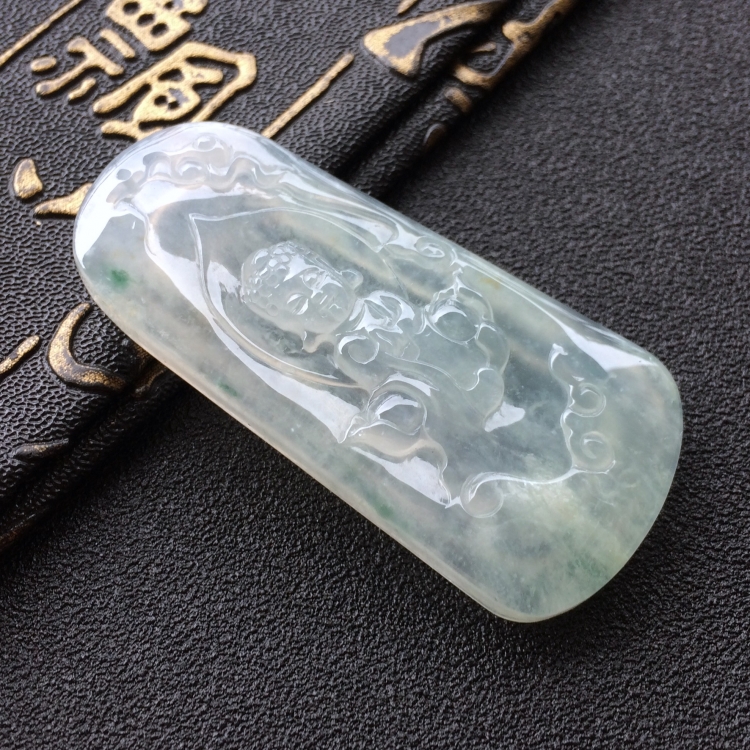 (超值推荐)冰种淡晴水略飘花宝宝佛挂件