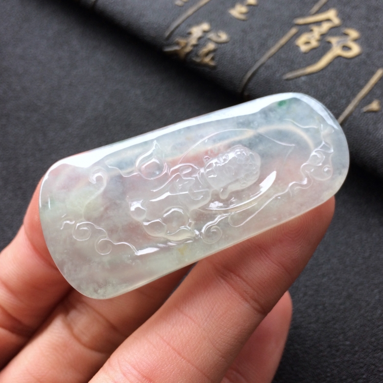 (超值推荐)冰种淡晴水略飘花宝宝佛挂件