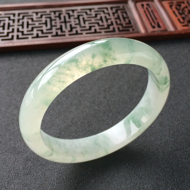 (超值推荐)冰种飘花手镯(57.4mm)