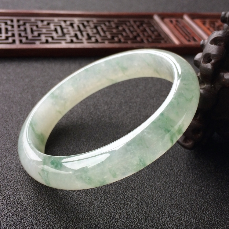 (超值推荐)冰种飘花手镯(57.4mm)