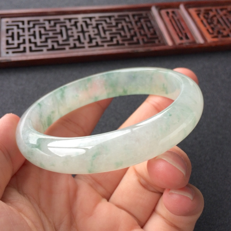 (超值推荐)冰种飘花手镯(57.4mm)