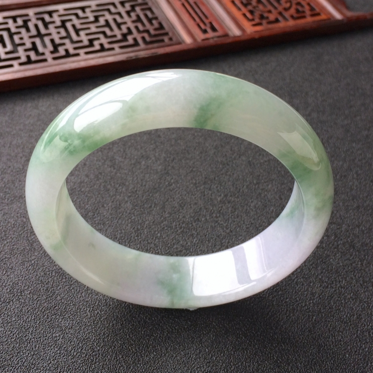 (超值推荐)糯冰种飘花手镯(57.8mm)