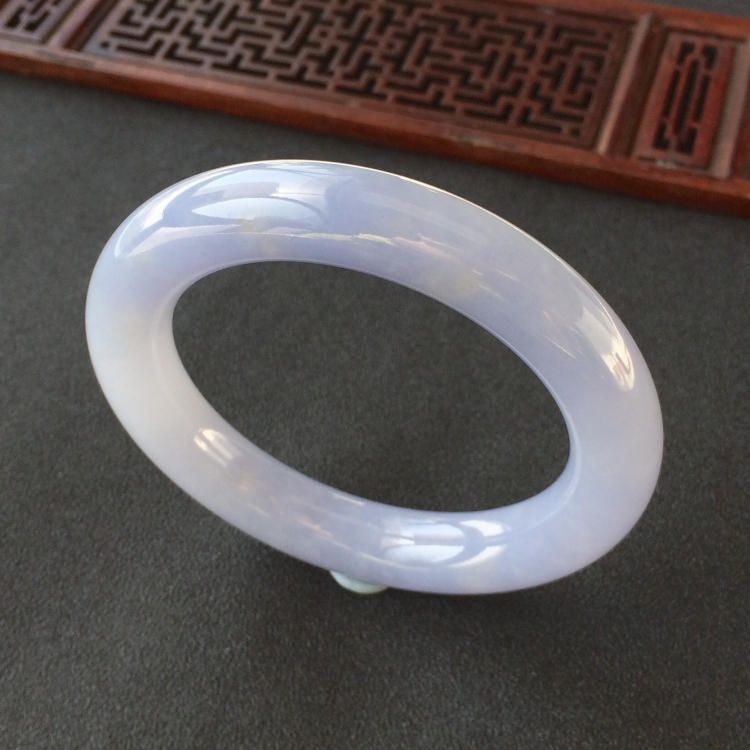 (超值推荐)糯冰种紫罗兰圆条手镯(55.6mm)
