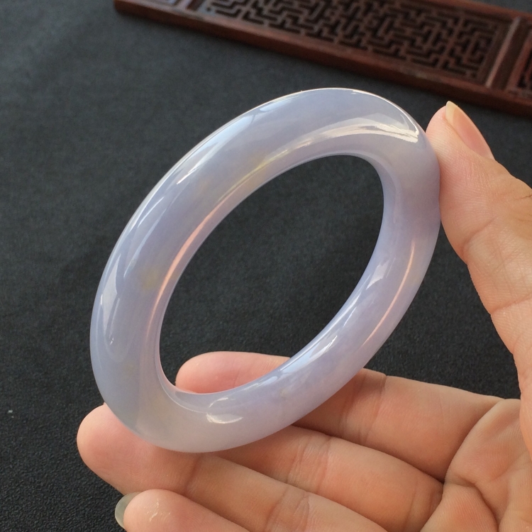 (超值推荐)糯冰种紫罗兰圆条手镯(55.6mm)