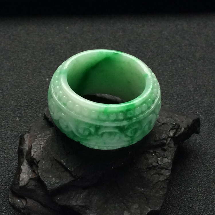 （超值推荐）糯冰种飘翠指环（单价）