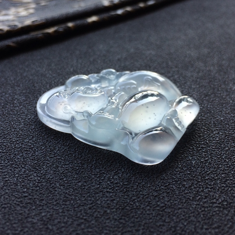 (超值推荐)冰种晴水布袋佛挂件