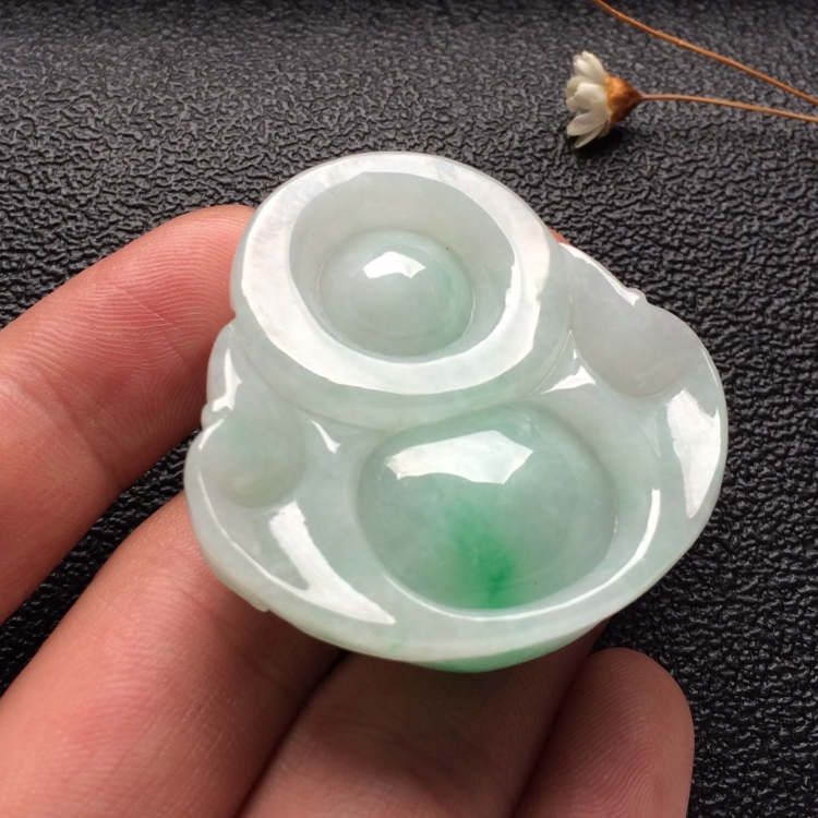 （超值推荐）糯冰种飘翠玉佛挂件