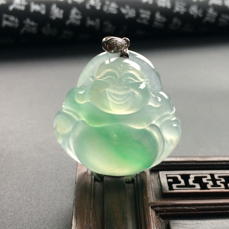 （超值推荐）冰种飘翠玉佛挂件（金扣）
