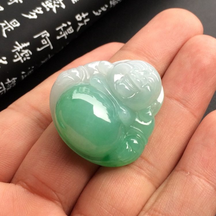（超值推荐）糯冰种飘翠玉佛挂件