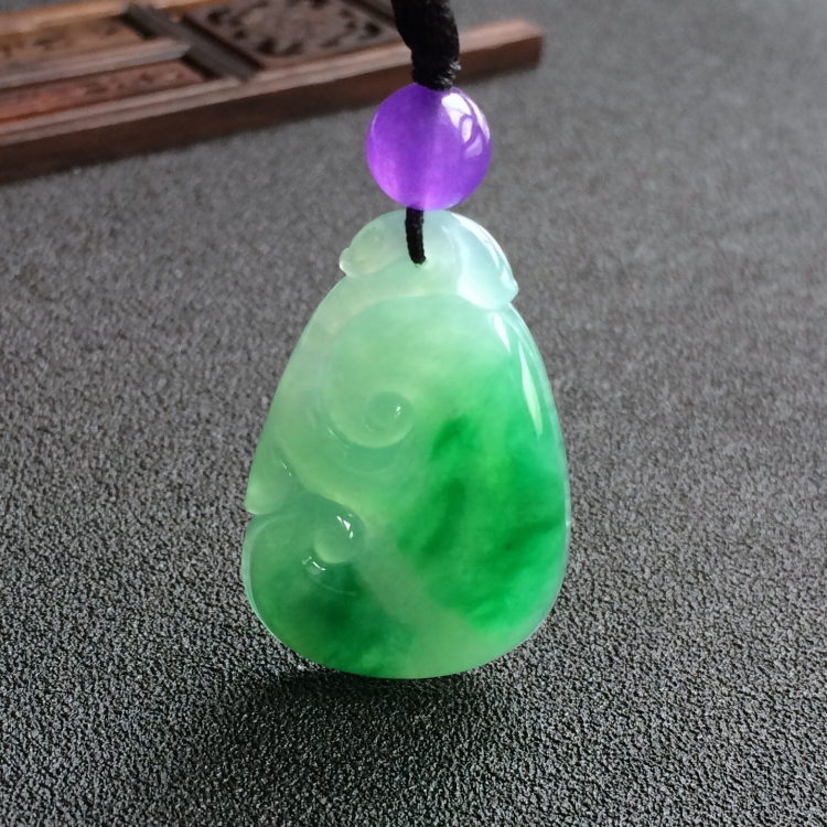 (超值推荐)糯冰种飘翠如意挂件