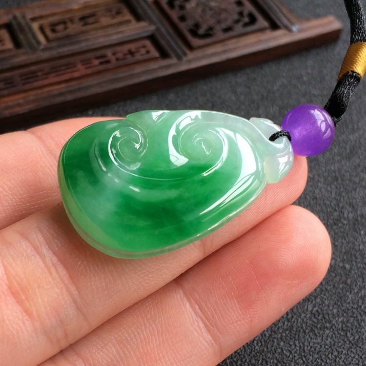 (超值推荐)糯冰种飘翠如意挂件