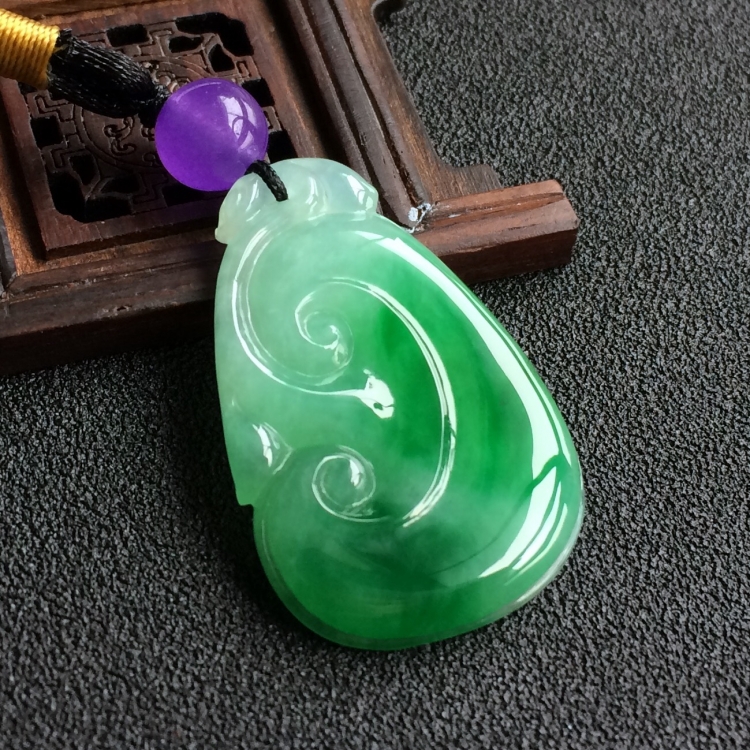(超值推荐)糯冰种飘翠如意挂件