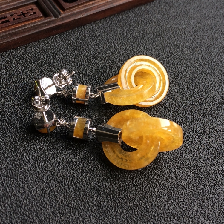 (超值推荐)糯冰种黄翡镶白金钻石平安耳坠
