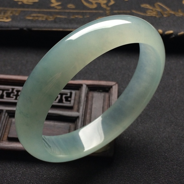 （超值推荐）冰种晴水手镯（56.6mm）