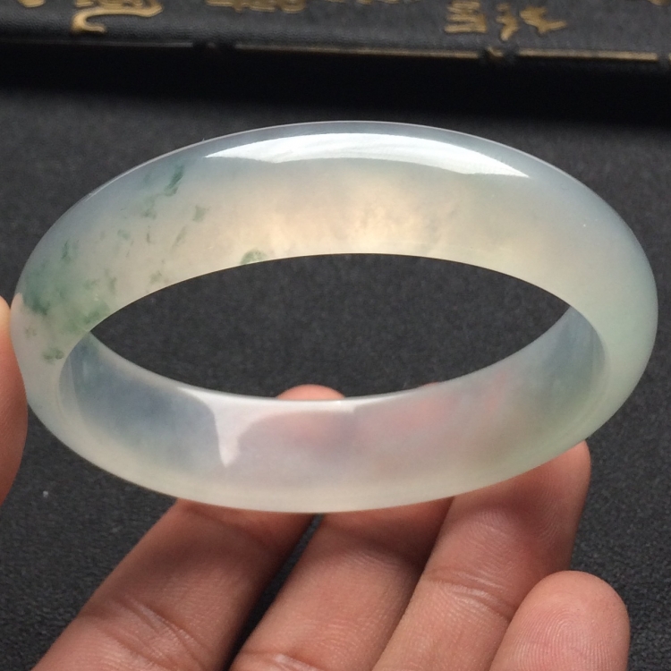 （超值推荐）冰种飘花贵妃镯（58.5mm-52.9mm）