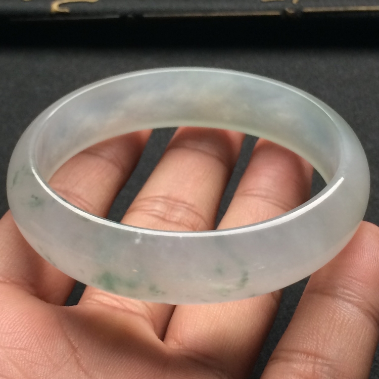（超值推荐）冰种飘花贵妃镯（58.5mm-52.9mm）