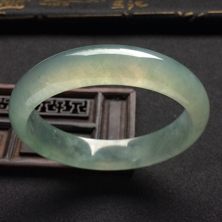 （超值推荐）冰种晴水手镯（58mm）